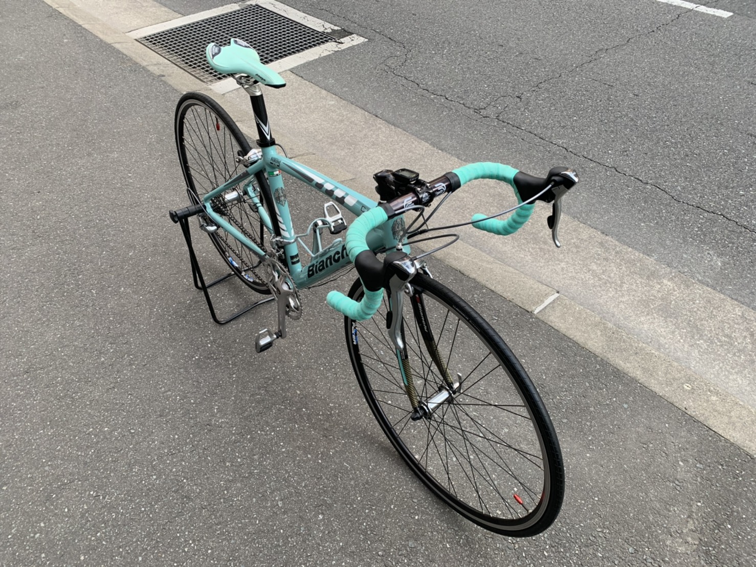 Bianchi Via Nirone 7 Alu Tiagra(中古) 700C入荷しました。【売切れ御礼】【博多駅前の自転車屋「銀の風」】 | 銀の風